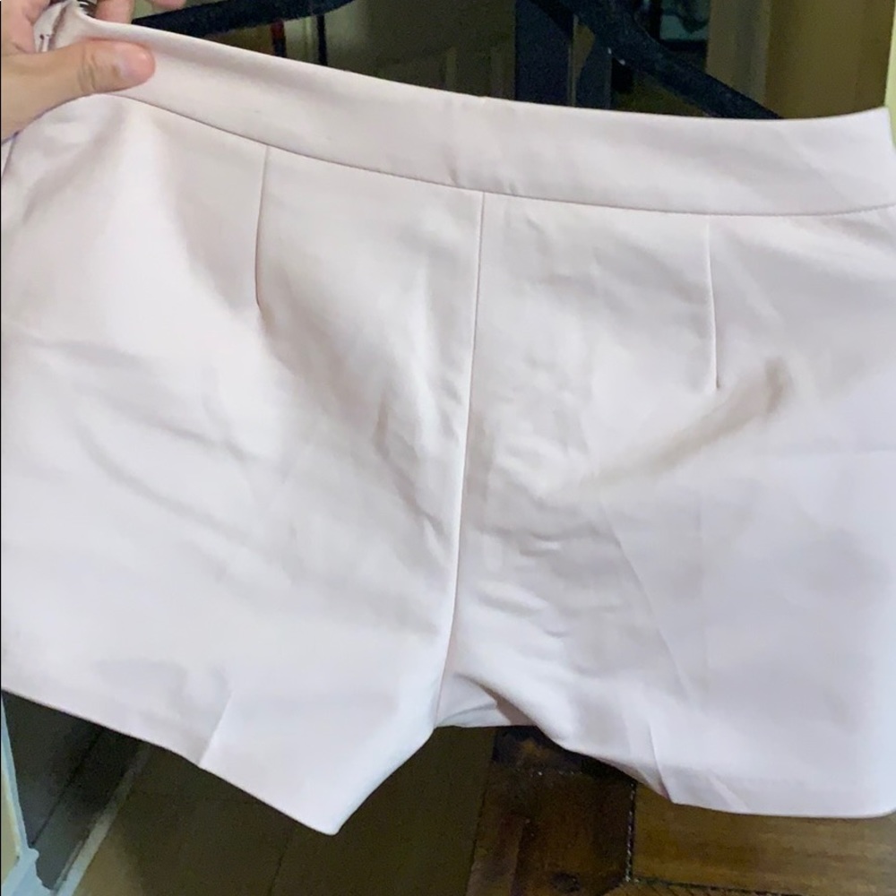 Shorts - Picture 2 of 3